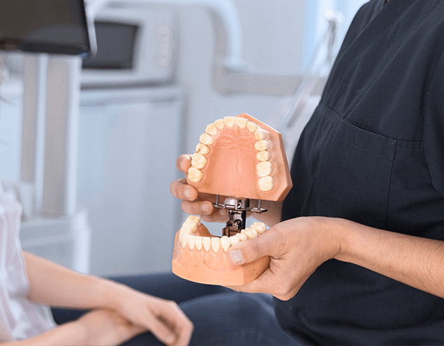 What Are the Alternatives for
                       Dentures?